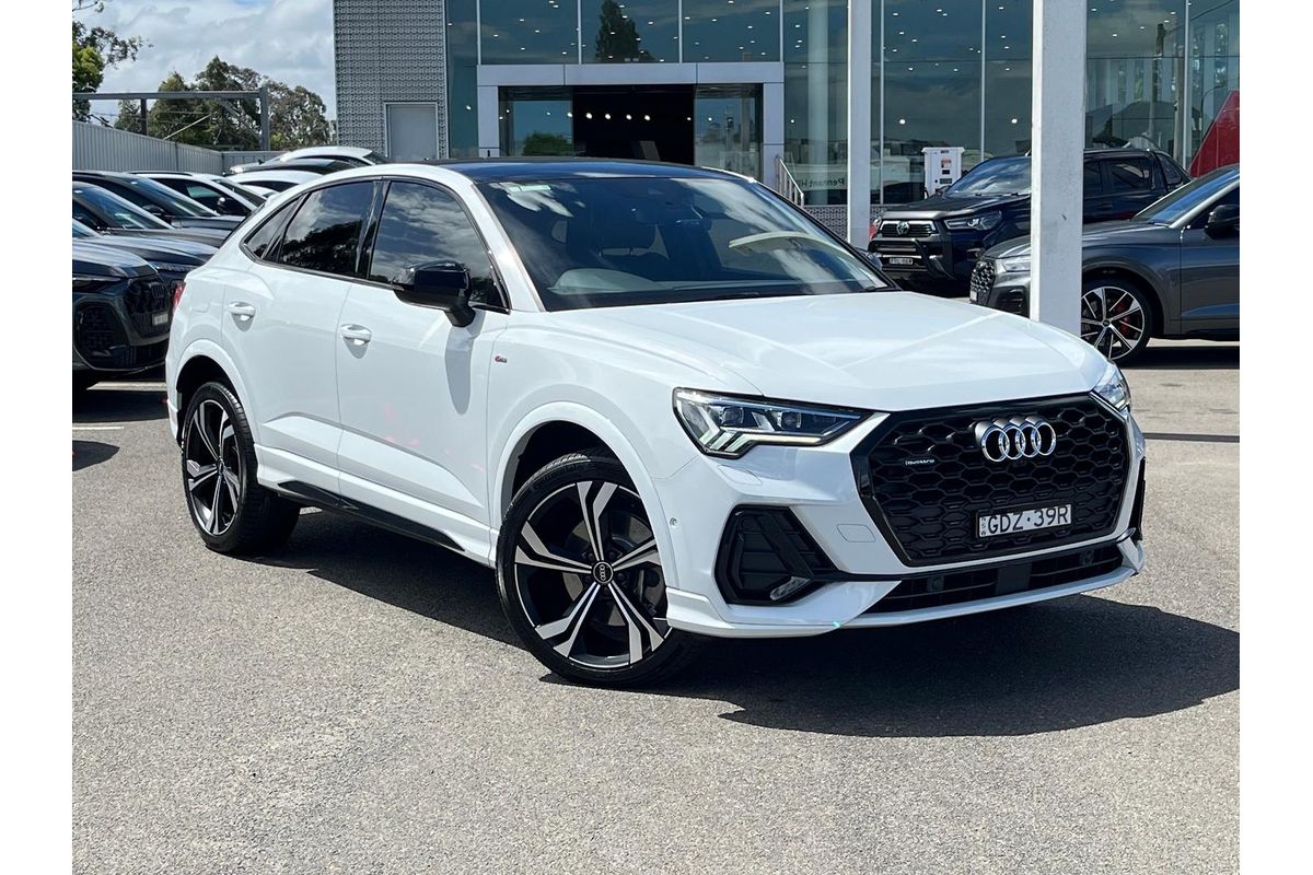 2021 Audi Q3 40 TFSI S line F3