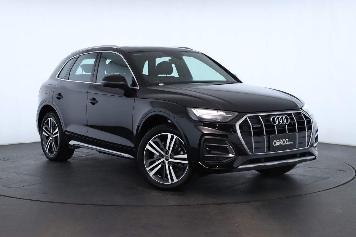 2025 Audi Q5 40 TDI Sport FY
