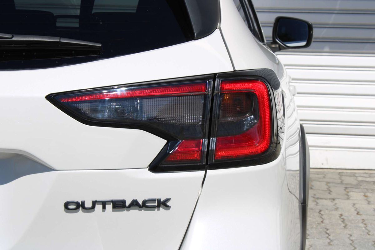 2023 Subaru Outback AWD Sport 6GEN