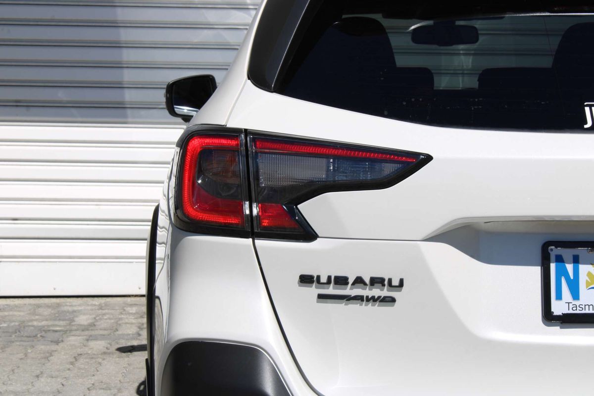 2023 Subaru Outback AWD Sport 6GEN