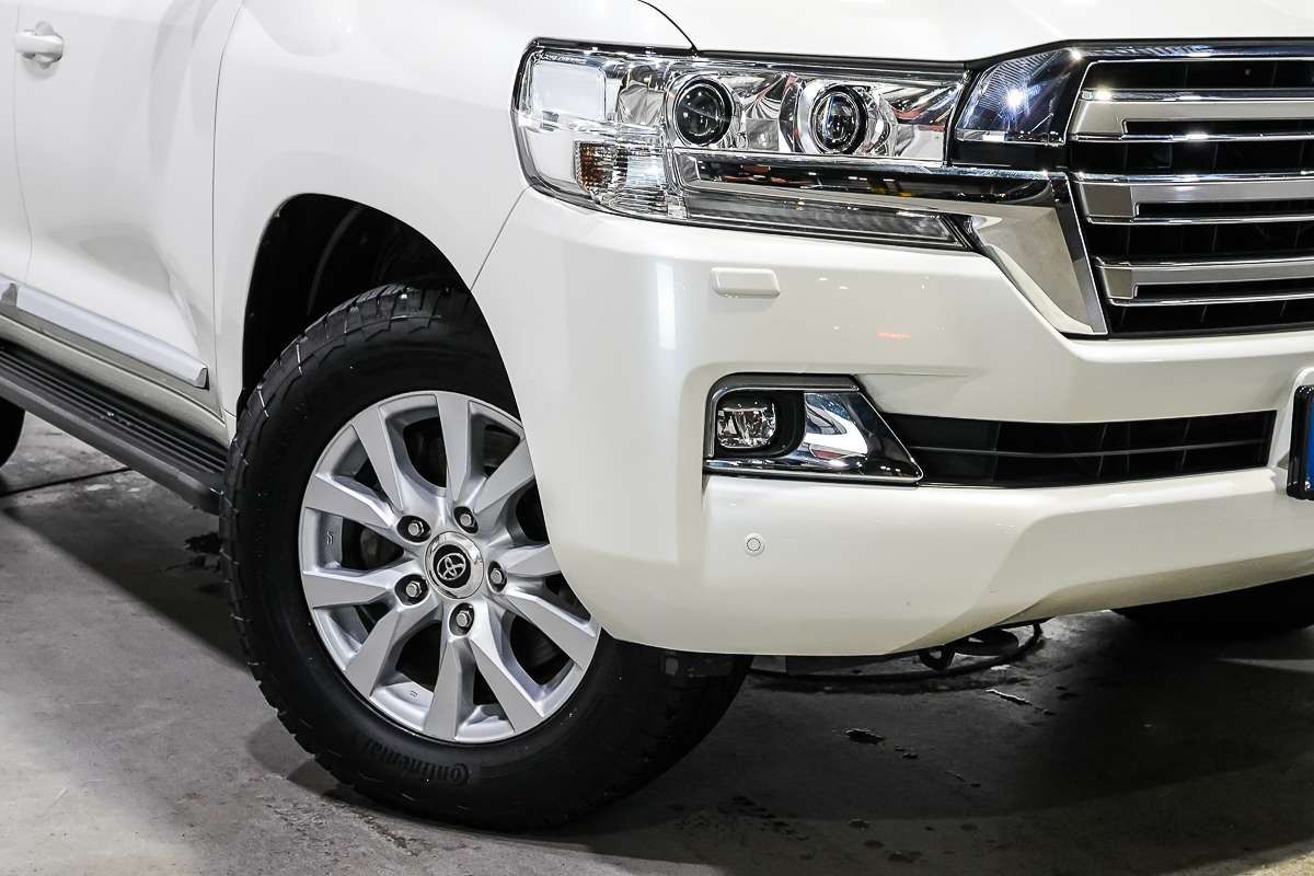 2019 Toyota Landcruiser Sahara VDJ200R