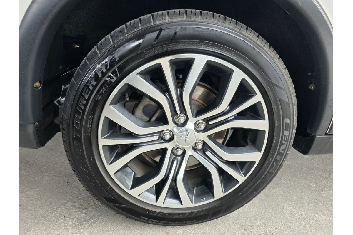 2017 Mitsubishi Outlander LS ZK image 10