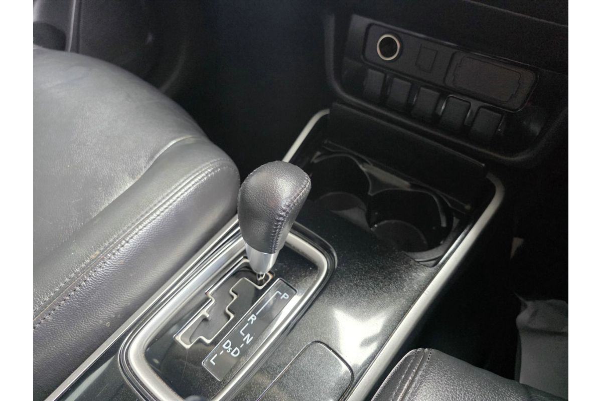 2017 Mitsubishi Outlander LS ZK image 26
