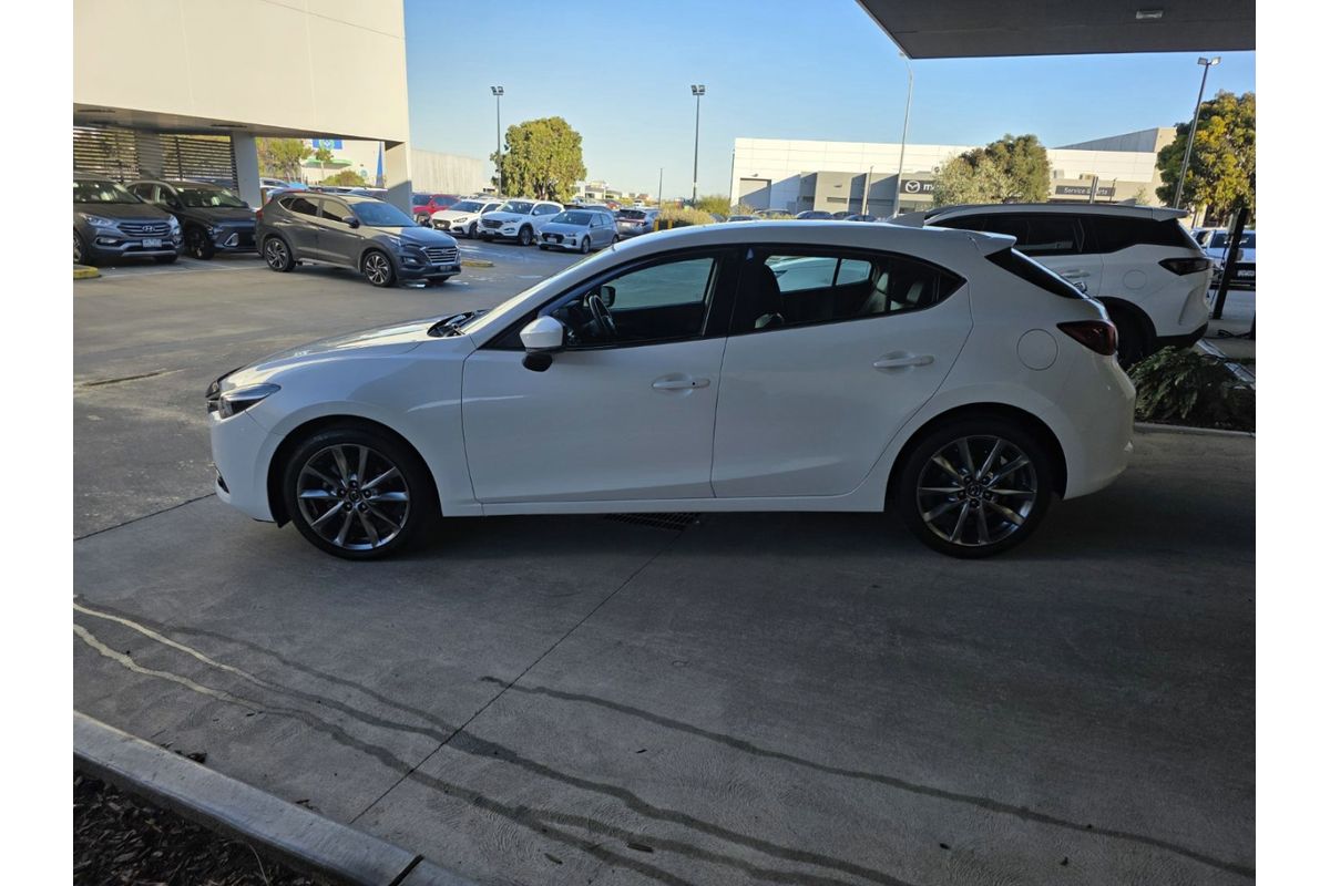 2018 Mazda 3 SP25 Astina BN Series image 4