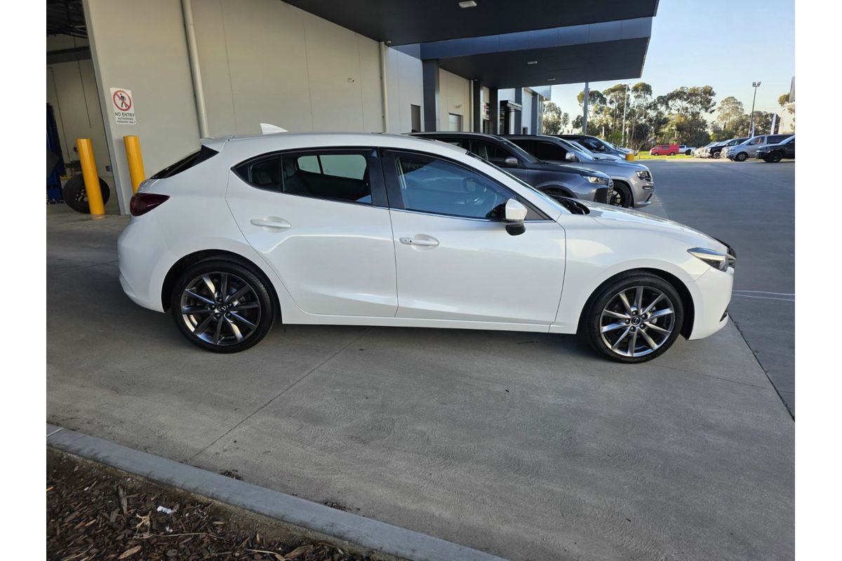 2018 Mazda 3 SP25 Astina BN Series image 8