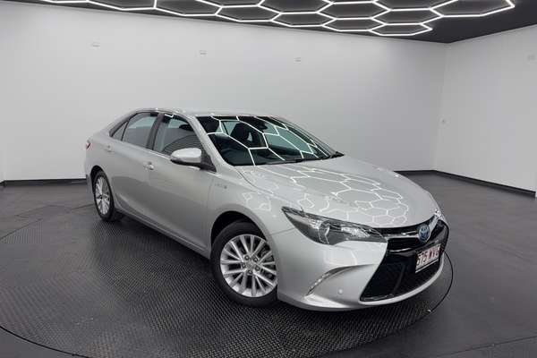 2016 Toyota Camry Atara SL AVV50R
