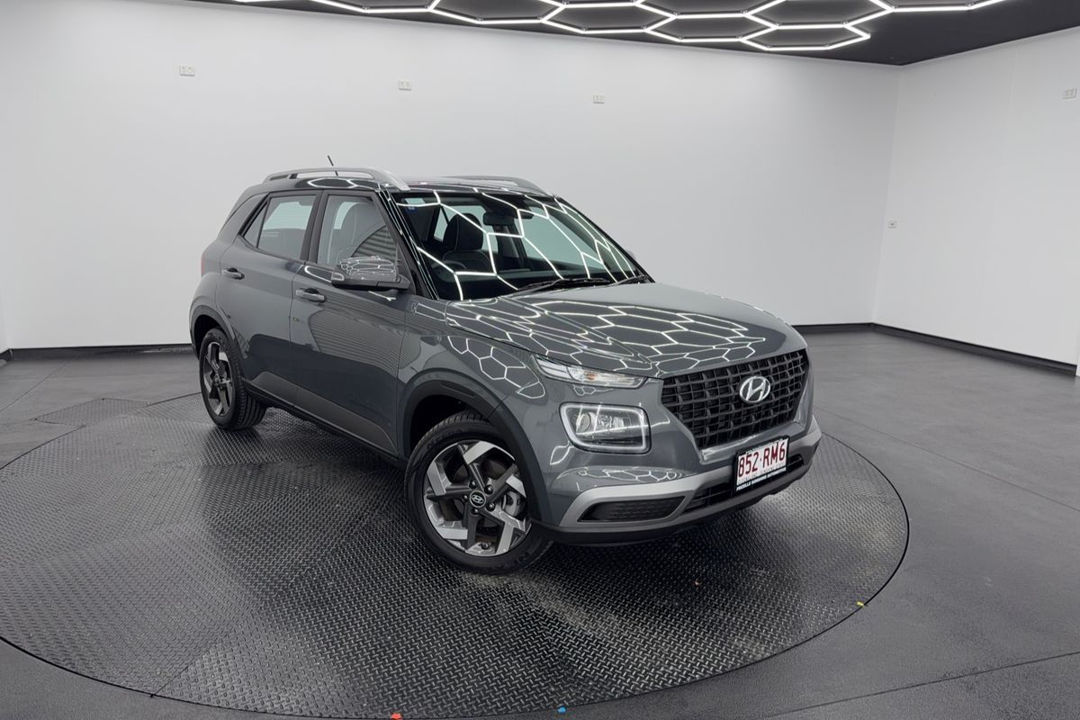 2025 Hyundai Venue Active QX.V5