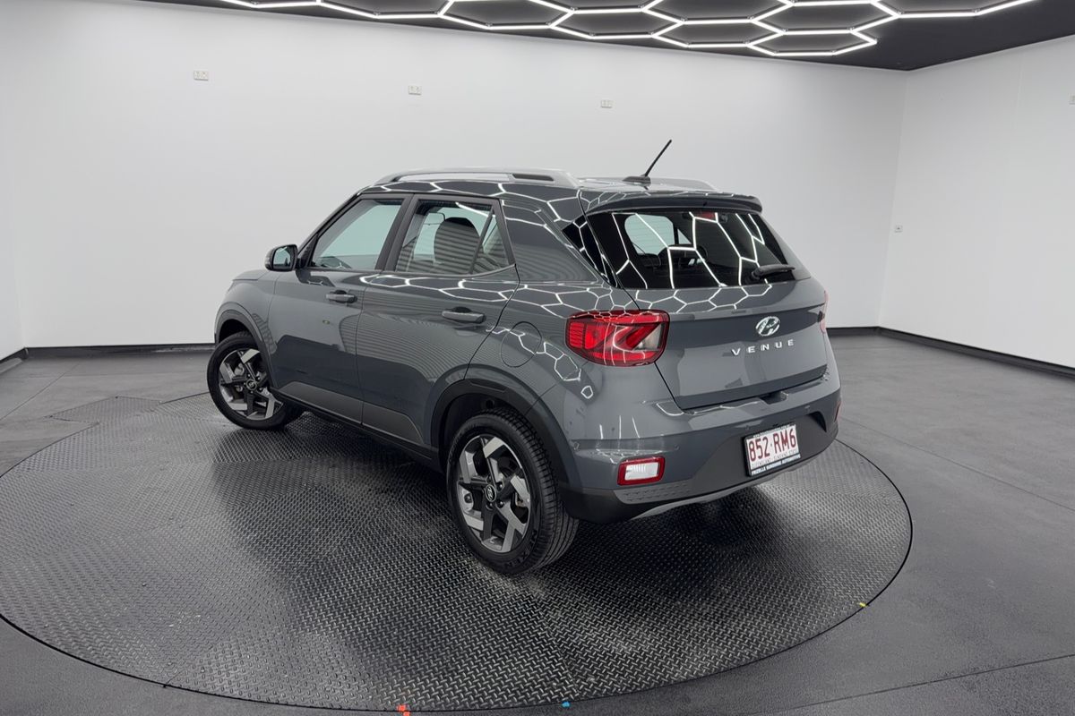2025 Hyundai Venue Active QX.V5