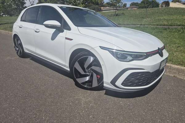 2021 Volkswagen Golf GTI 8