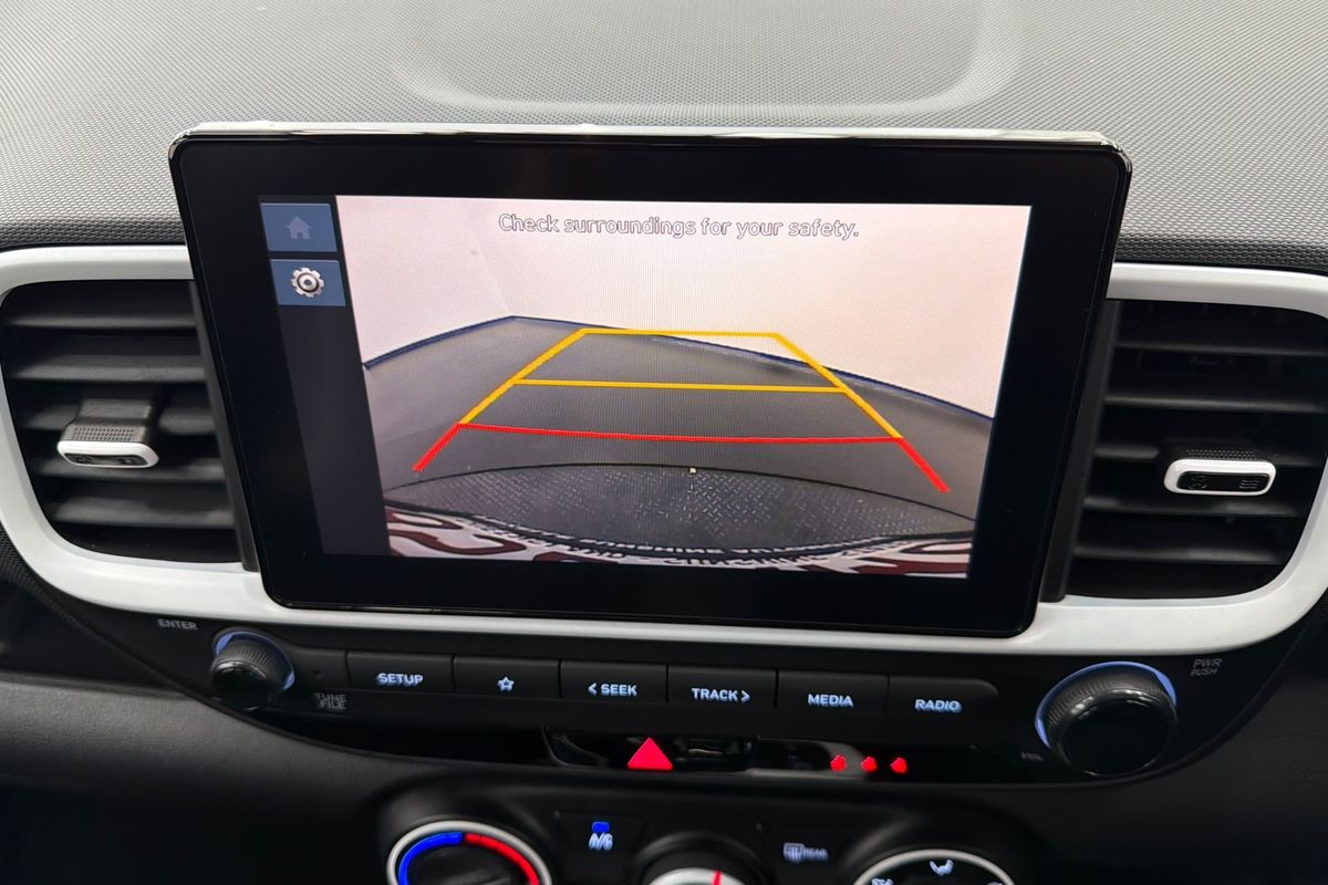 2025 Hyundai Venue Active QX.V5