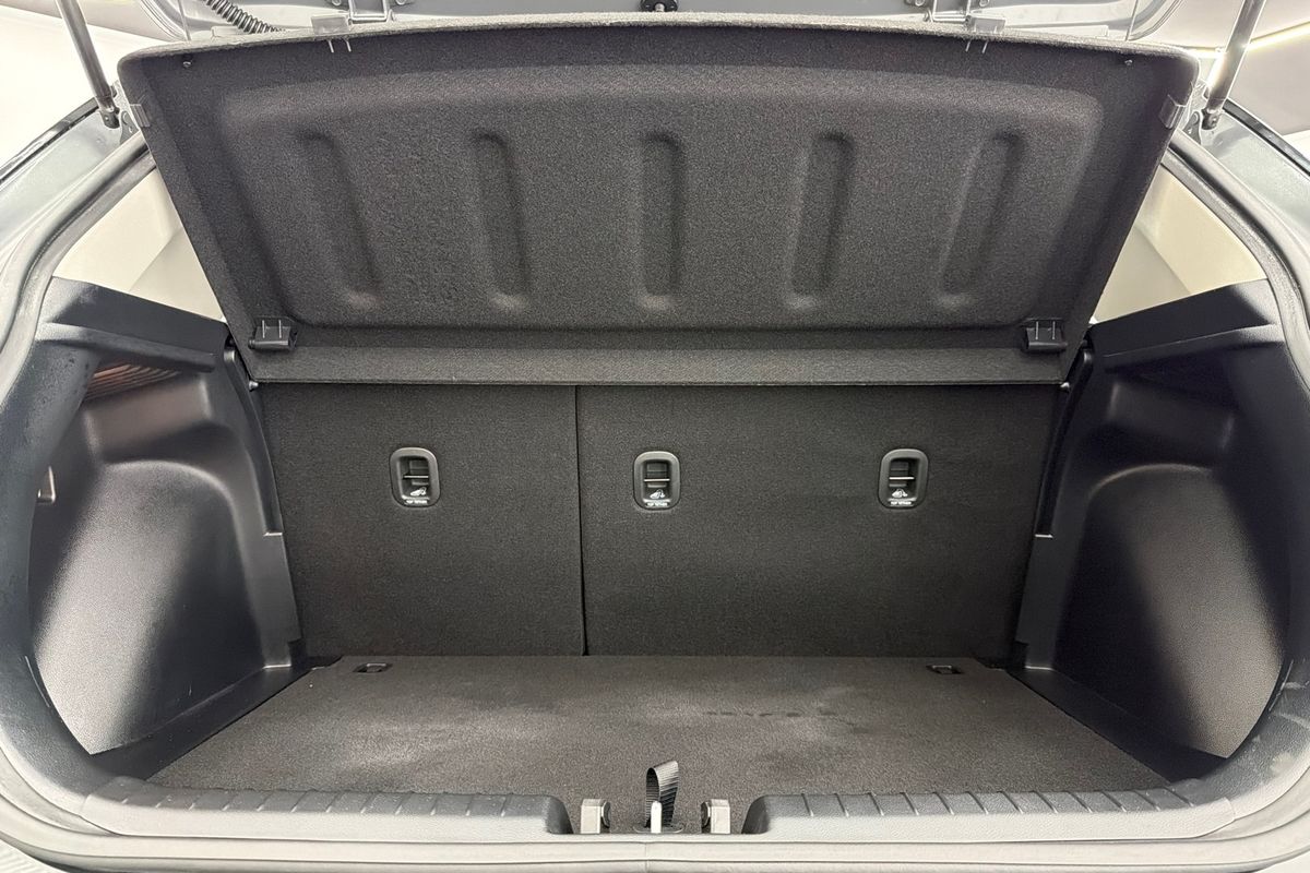 2025 Hyundai Venue Active QX.V5