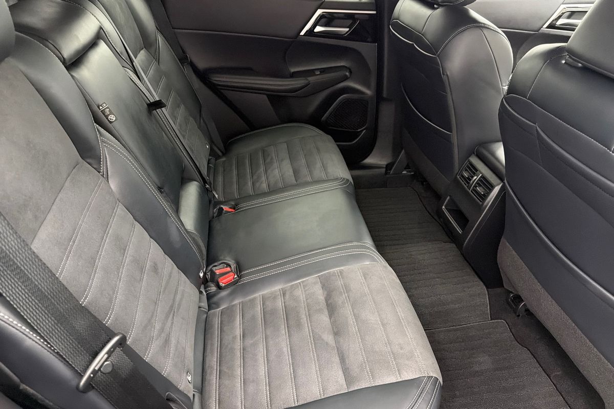2023 Mitsubishi Outlander PHEV Aspire ZM