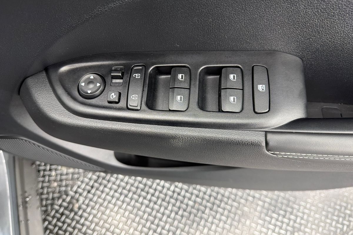 2025 Hyundai Venue Active QX.V5