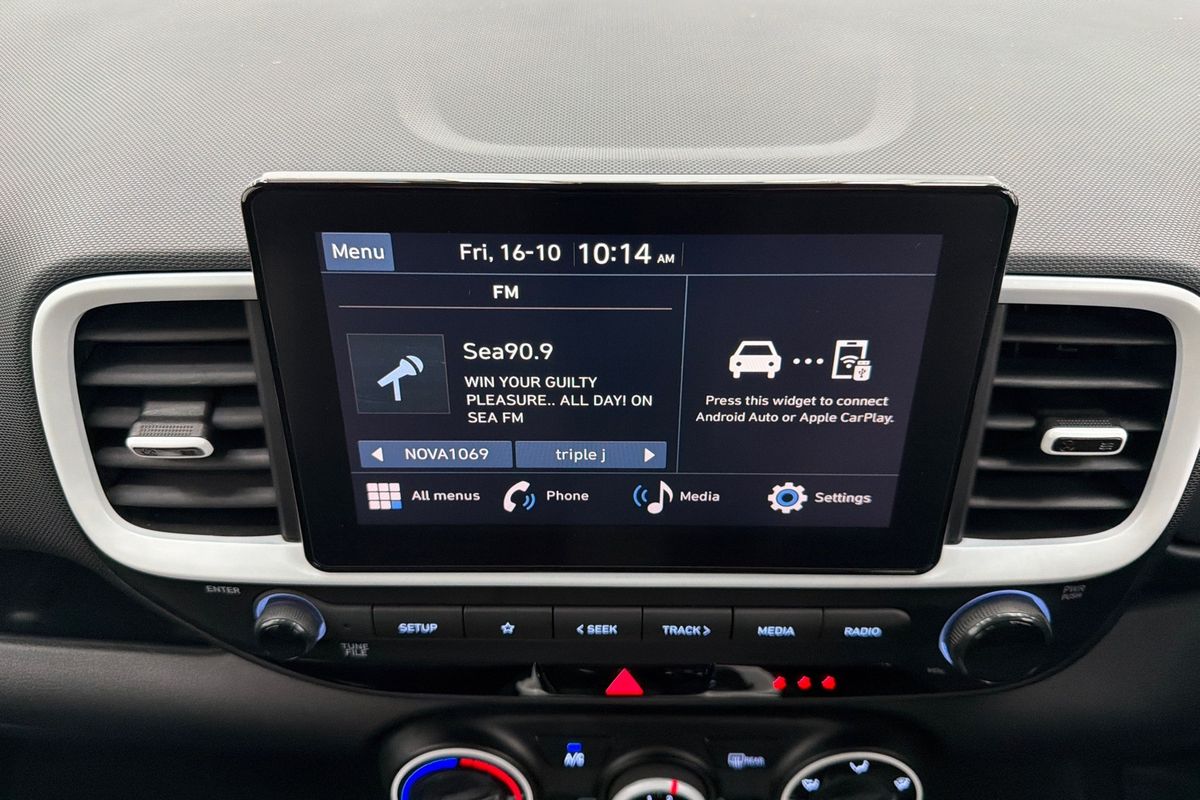 2025 Hyundai Venue Active QX.V5