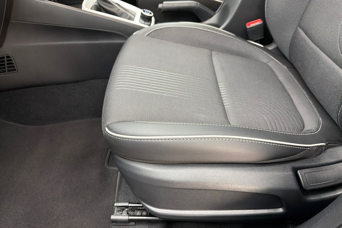 2025 Hyundai Venue Active QX.V5