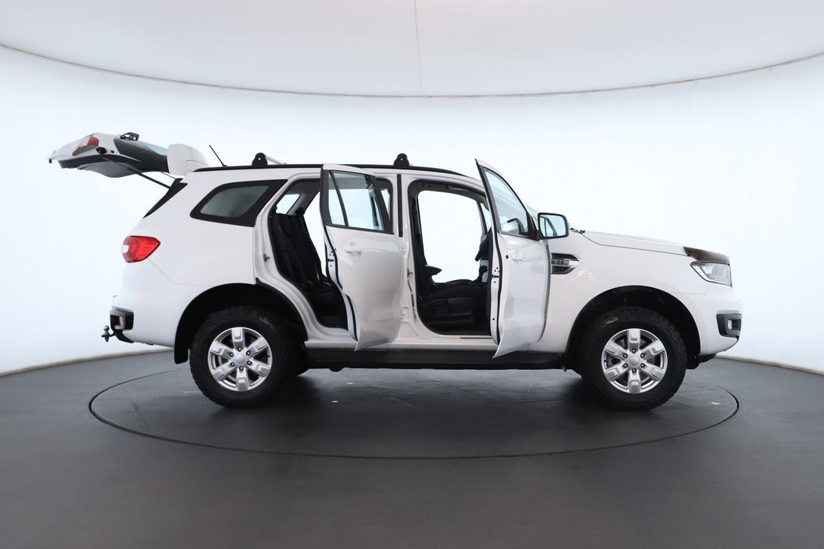 2018 Ford Everest Ambiente UA II 3.2L