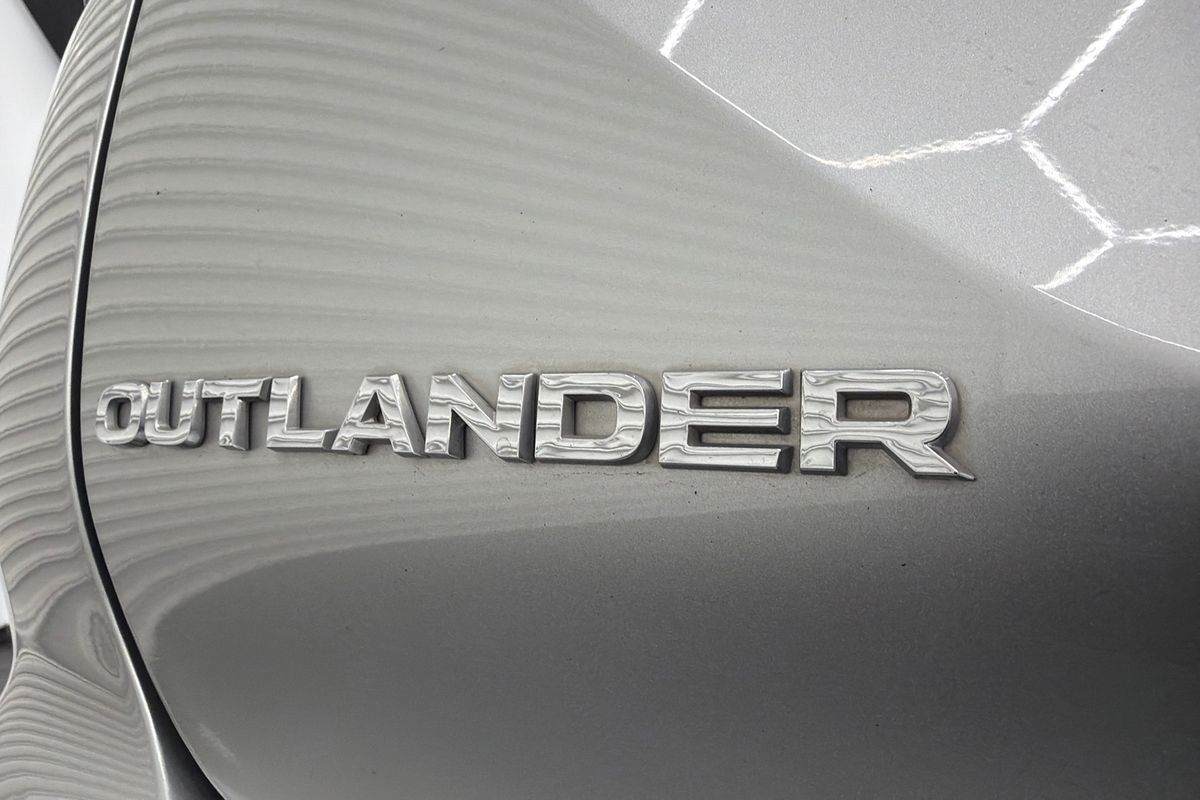 2023 Mitsubishi Outlander PHEV Aspire ZM