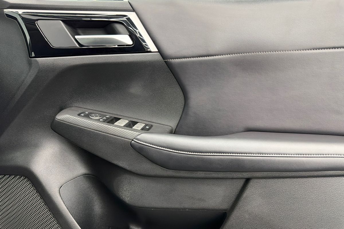 2023 Mitsubishi Outlander PHEV Aspire ZM
