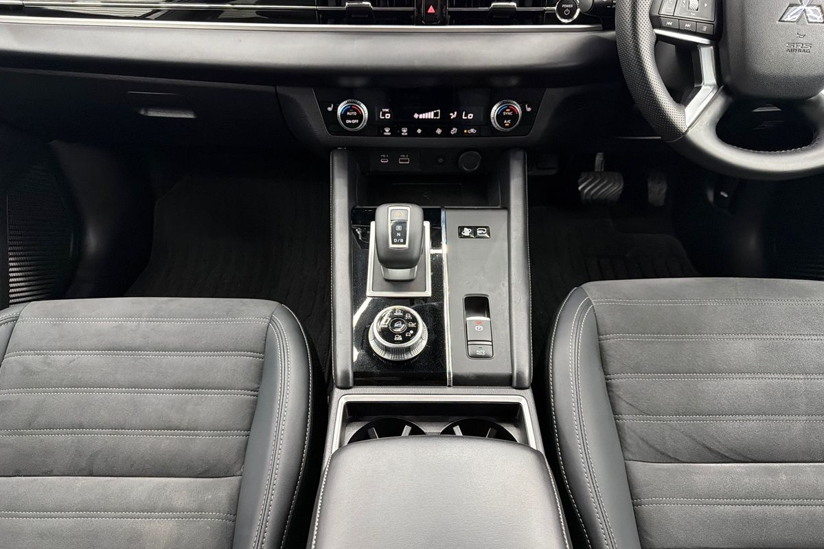 2023 Mitsubishi Outlander PHEV Aspire ZM