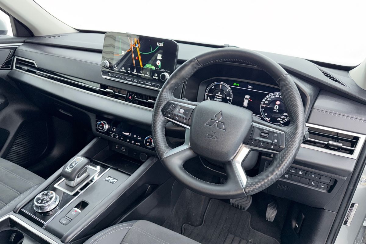 2023 Mitsubishi Outlander PHEV Aspire ZM
