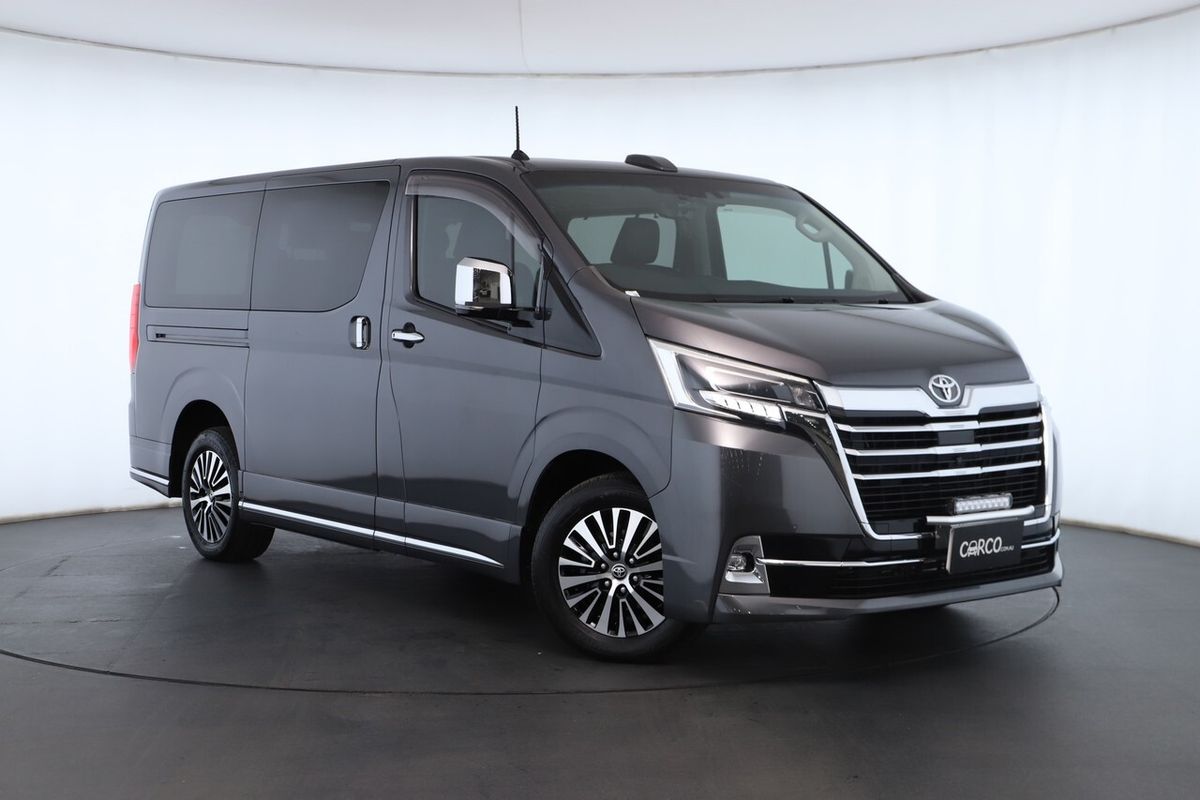 2022 Toyota Granvia VX GDH303R
