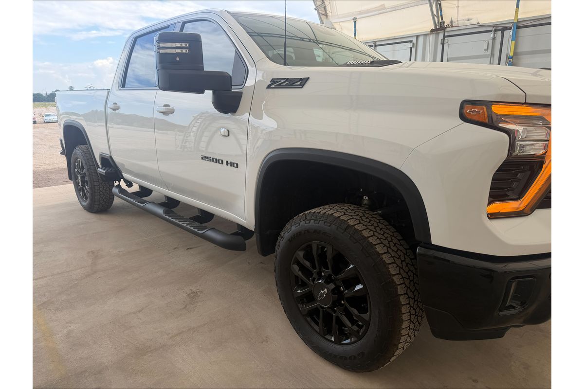 2025 Chevrolet Silverado HD LTZ Premium W/Tech Pack T1 4X4