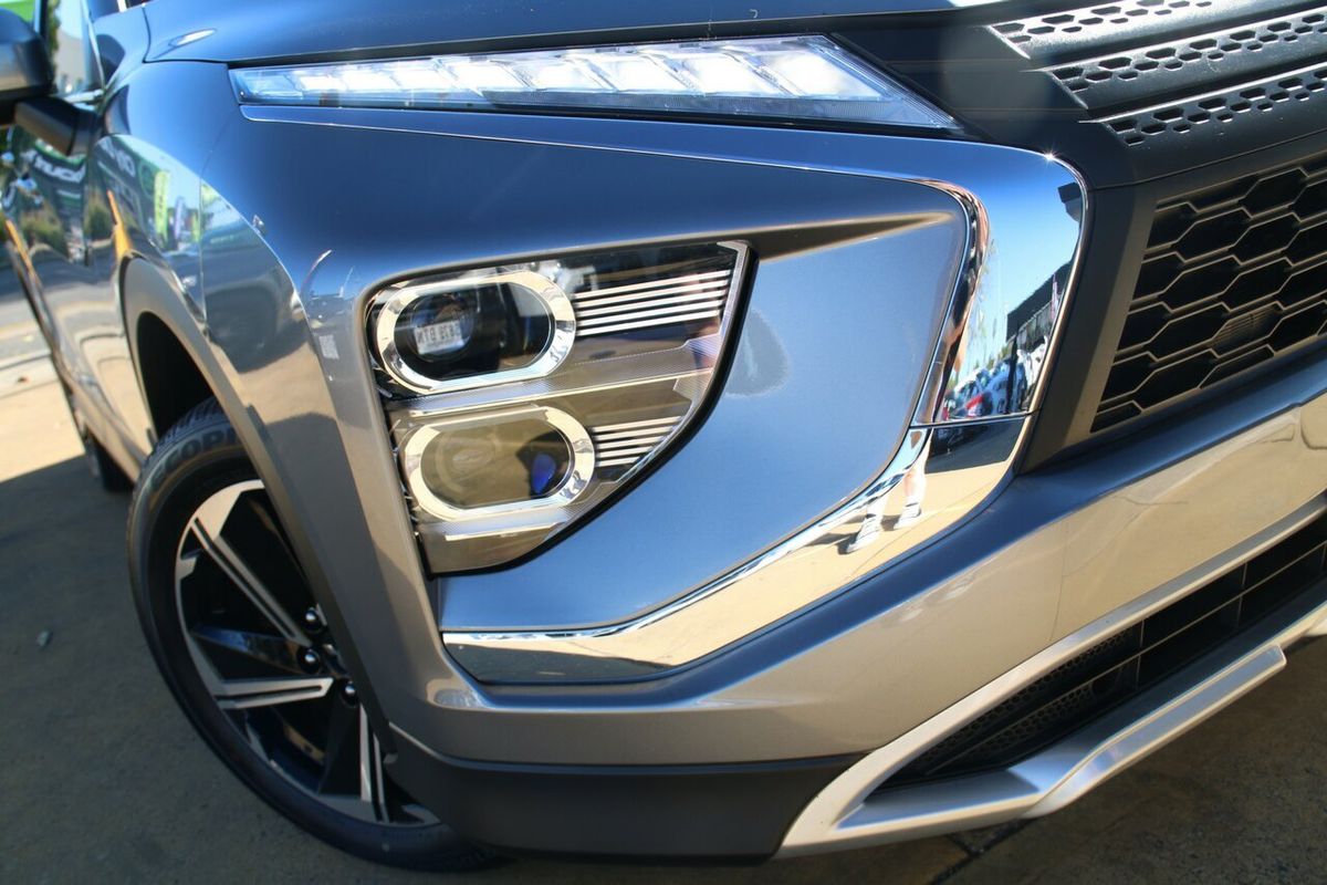 2023 Mitsubishi Eclipse Cross PHEV XLS YB