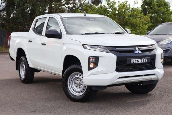 2018 Mitsubishi Triton GLX ADAS MR 4X4