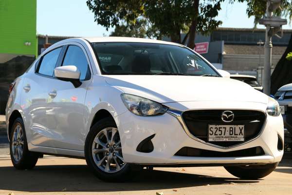 2016 Mazda 2 Maxx DL Series