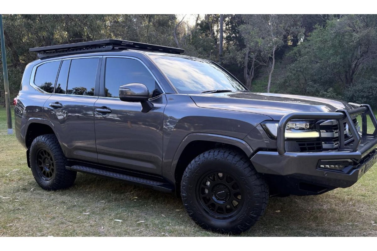 2022 Toyota Landcruiser VX FJA300R