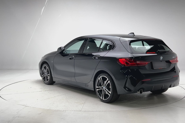 2023 BMW 1 Series 118i M Sport F40 thumb-8