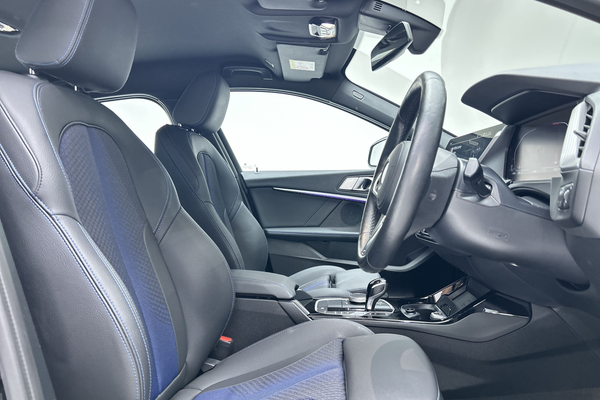 2023 BMW 1 Series 118i M Sport F40 thumb-12