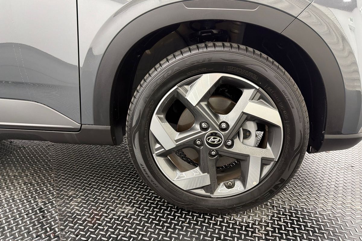 2025 Hyundai Venue Active QX.V5