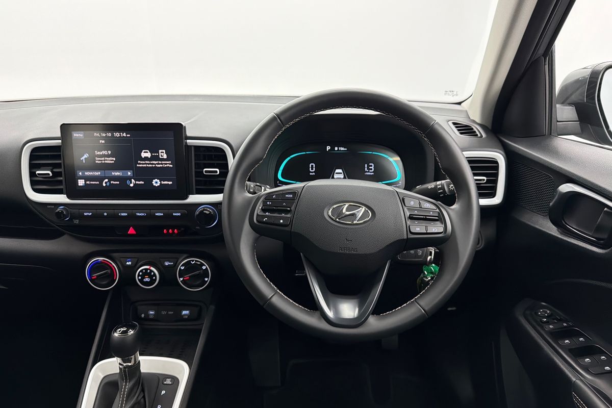 2025 Hyundai Venue Active QX.V5