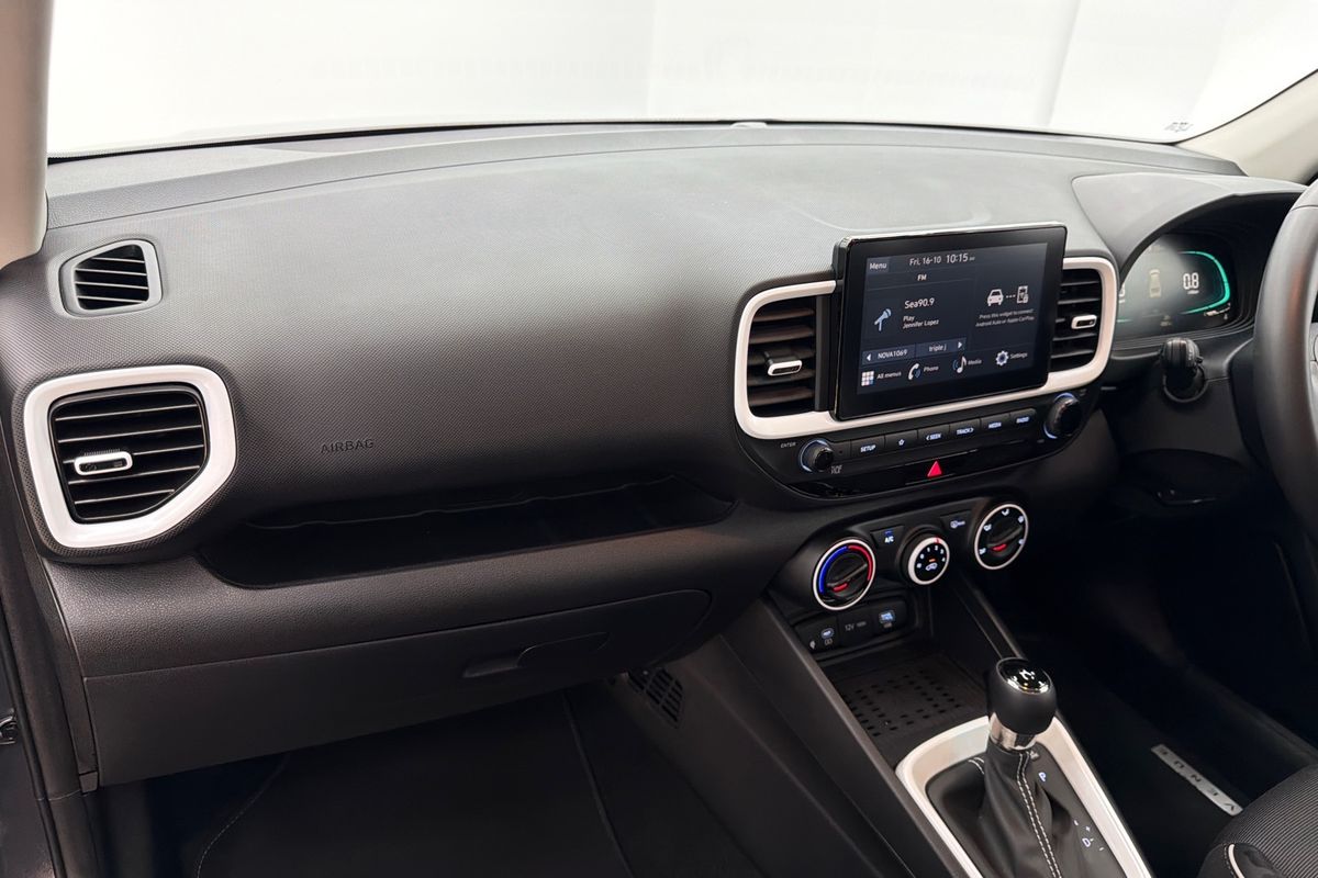 2025 Hyundai Venue Active QX.V5