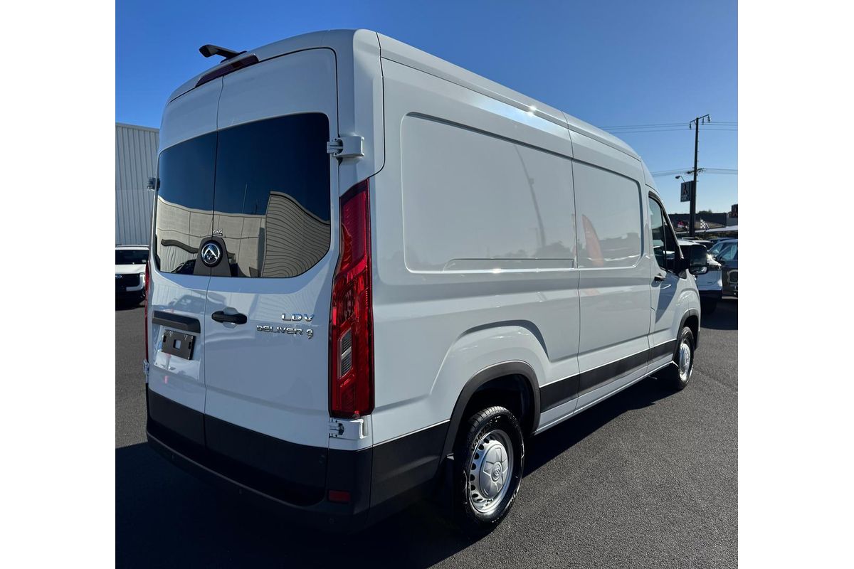 2026 LDV Deliver 9 LWB Mid Roof LWB Mid Roof image 12
