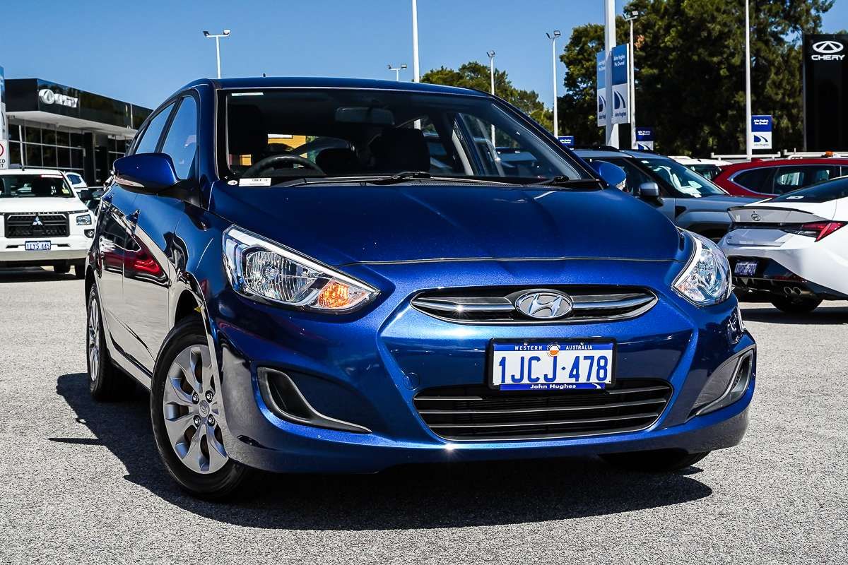 2016 Hyundai Accent Active RB4
