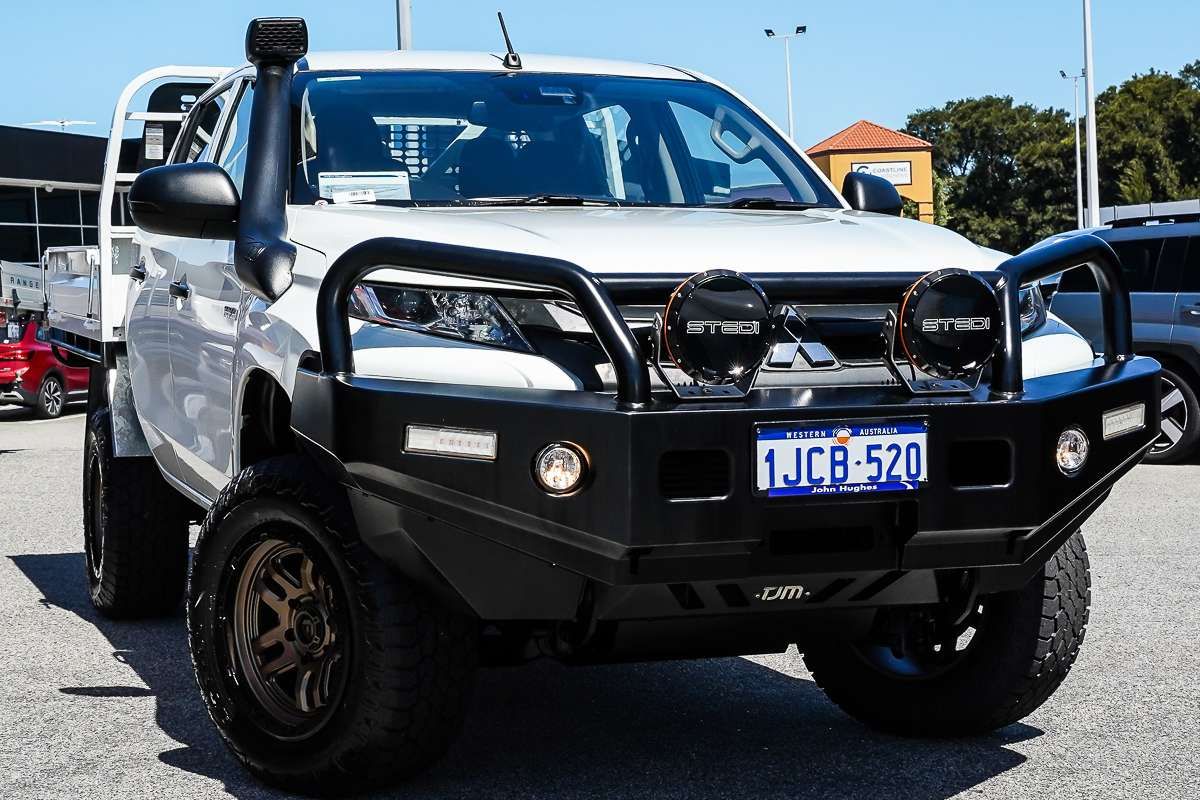 2022 Mitsubishi Triton GLX+ MR 4X4