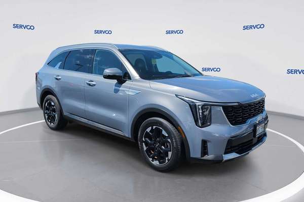 2024 Kia Sorento S