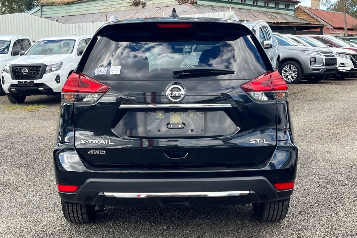 2017 Nissan X-TRAIL ST-L T32 Series II