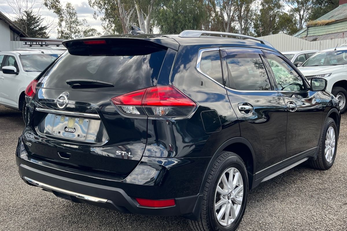 2017 Nissan X-TRAIL ST-L T32 Series II