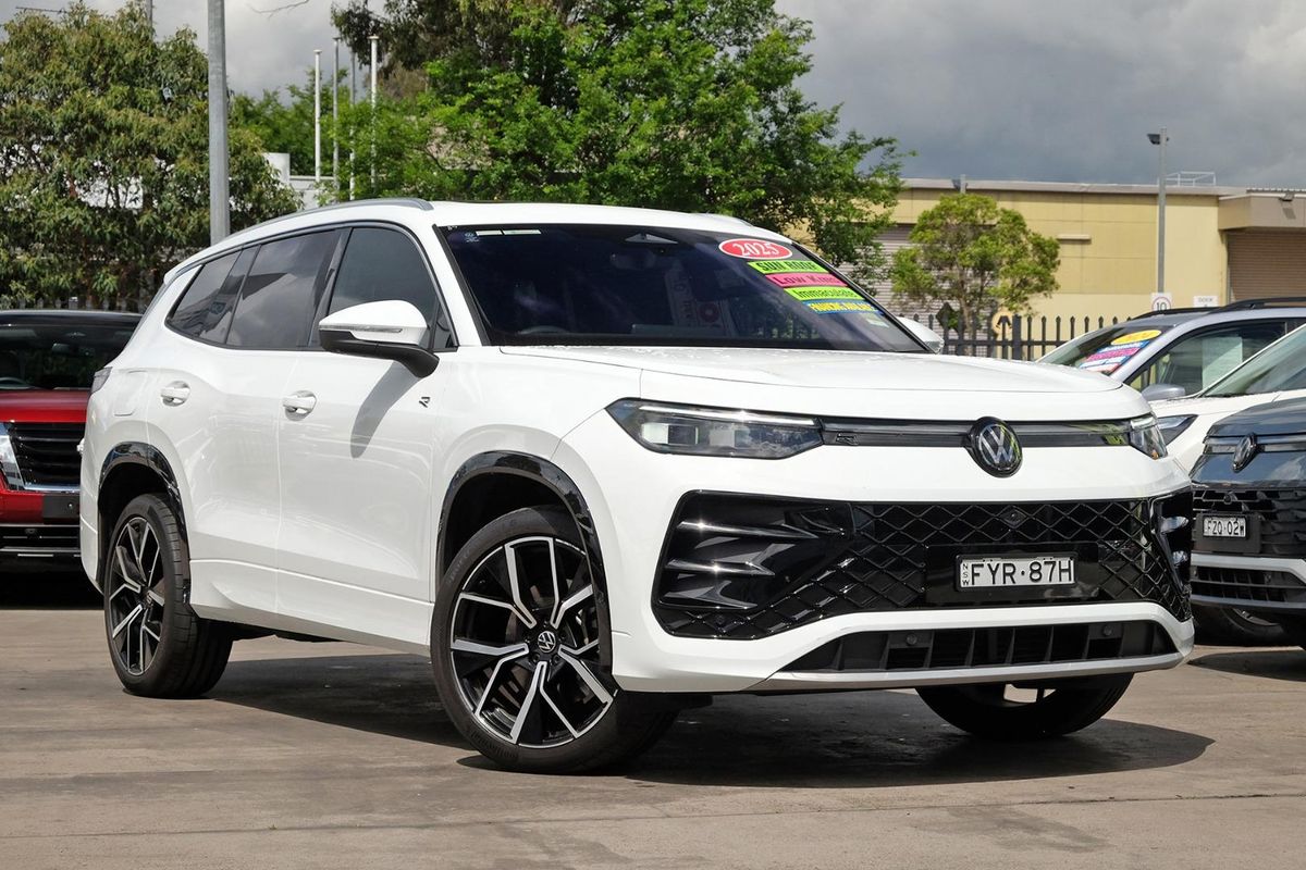 2025 Volkswagen Tayron 195TSI R-Line R4
