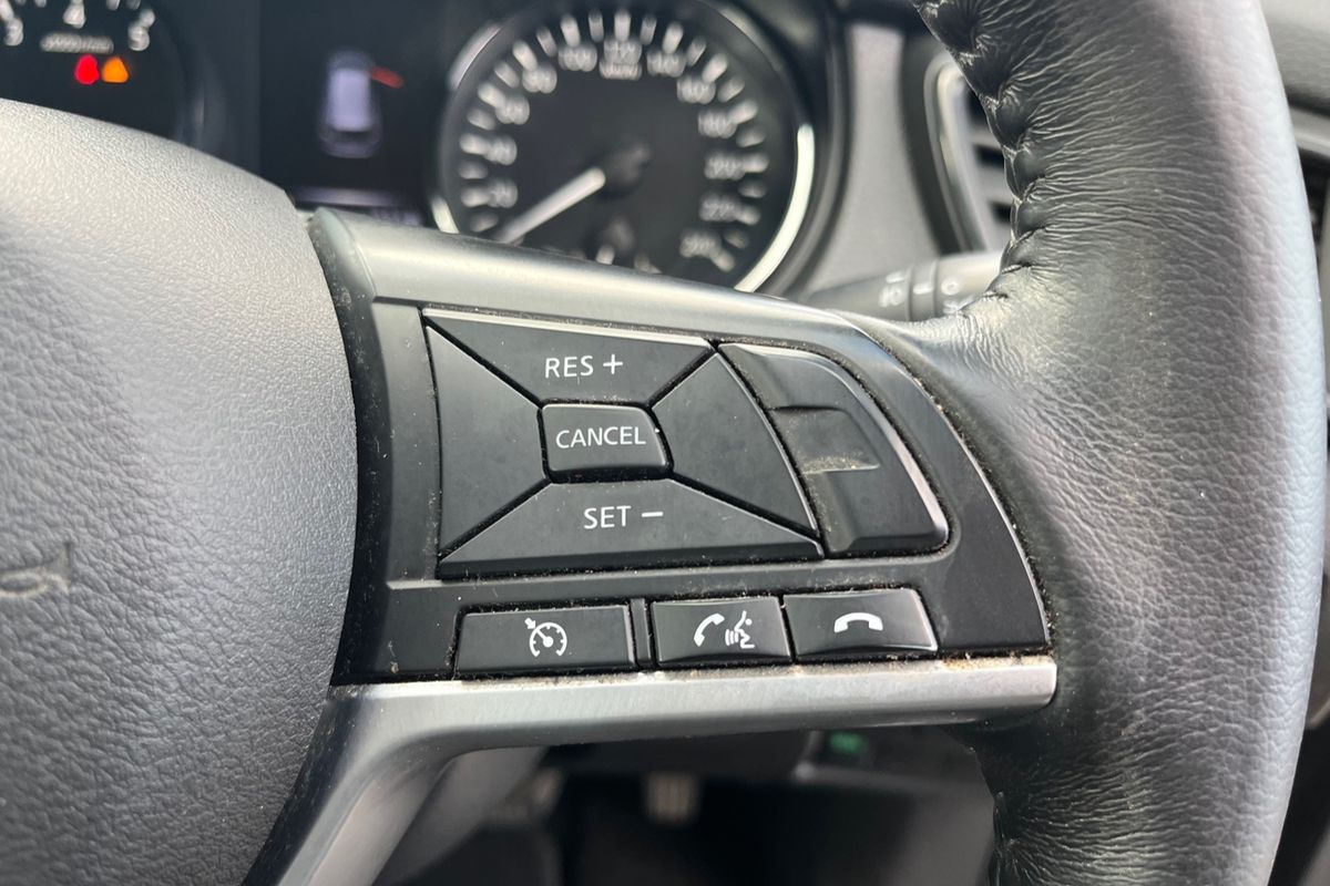 2017 Nissan X-TRAIL ST-L T32 Series II