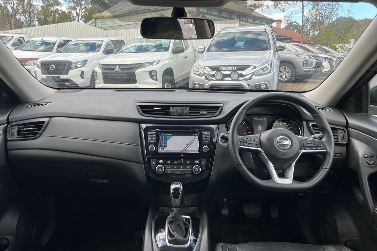 2017 Nissan X-TRAIL ST-L T32 Series II