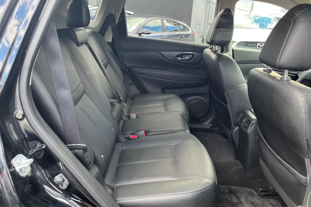 2017 Nissan X-TRAIL ST-L T32 Series II