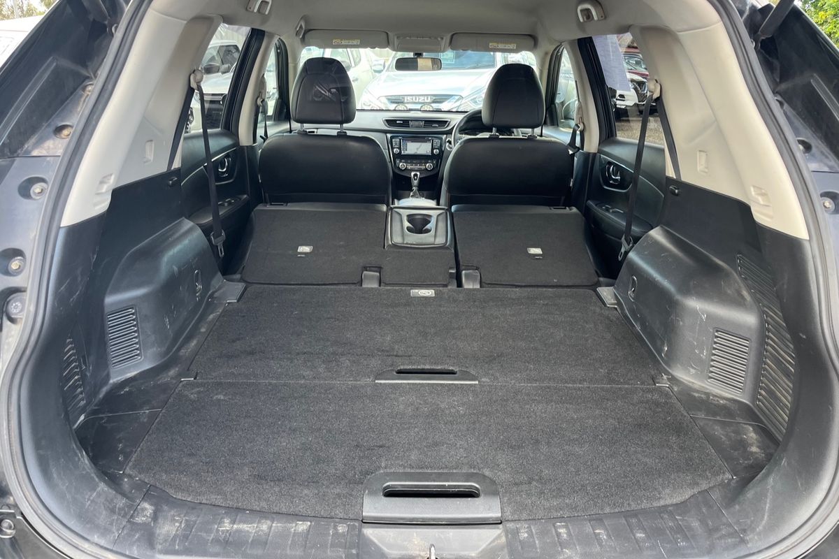 2017 Nissan X-TRAIL ST-L T32 Series II