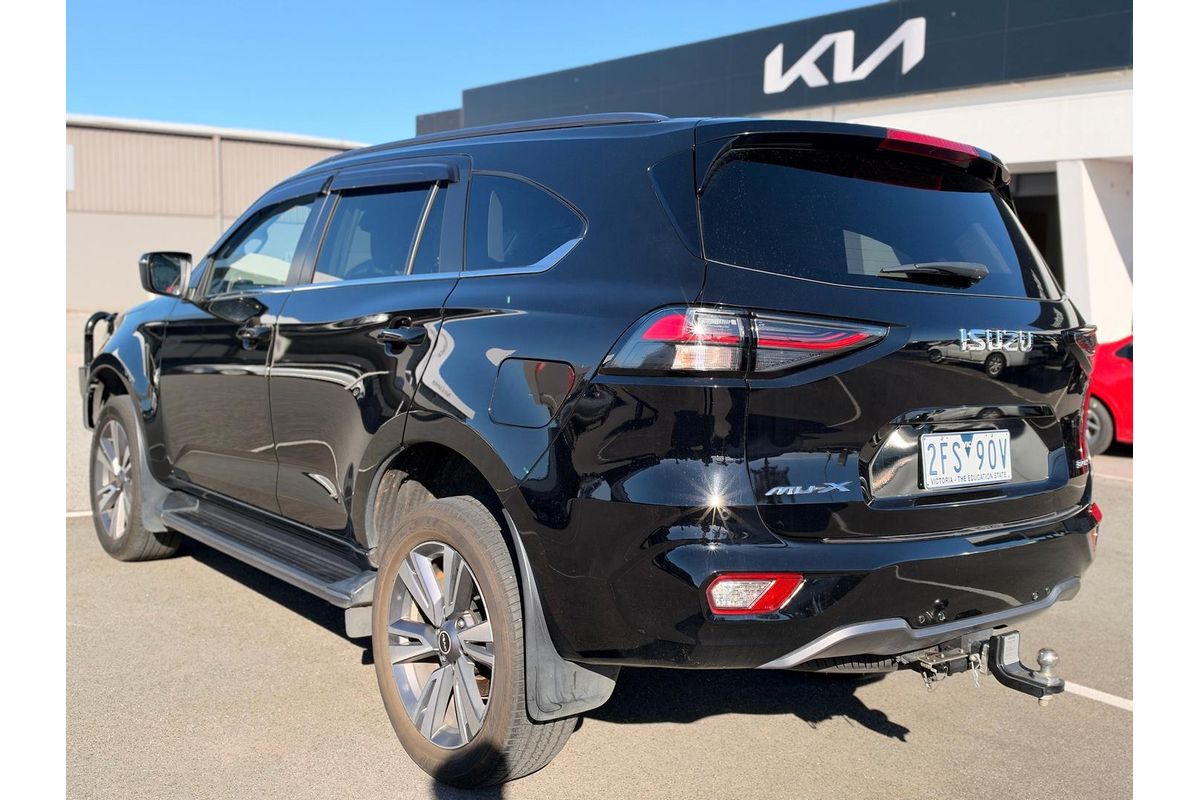 2023 Isuzu MU-X LS-T