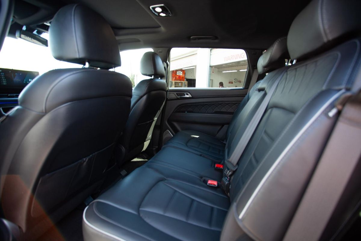 2023 KGM Rexton Ultimate Y461