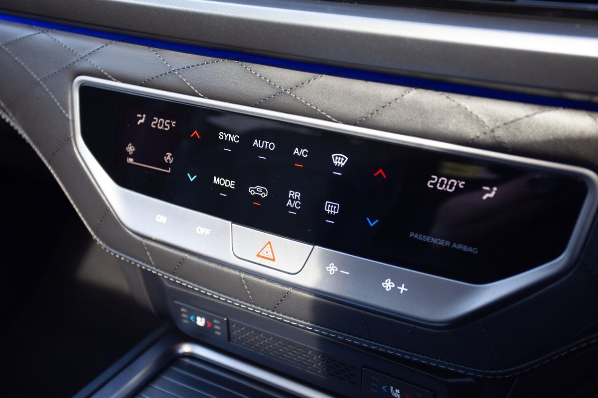 2023 KGM Rexton Ultimate Y461