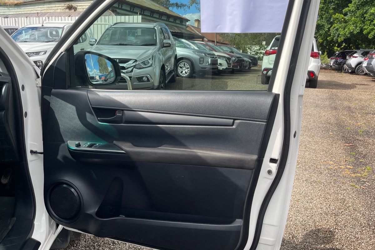 2019 Toyota Hilux Workmate TGN121R Rear Wheel Drive